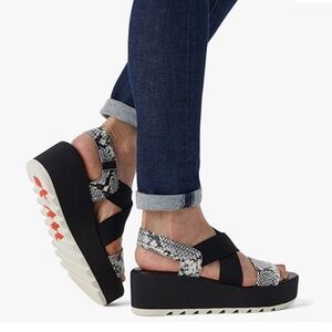 Sorel Women Sandals Cameron Snake Black  Flatform Wedge Lug Slingback Size 8